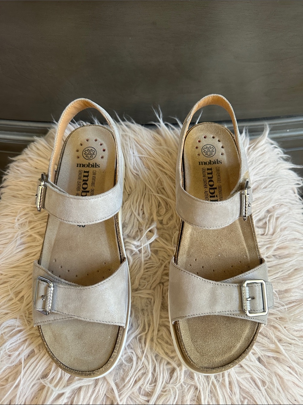 Mobils Tarina  by Mephisto